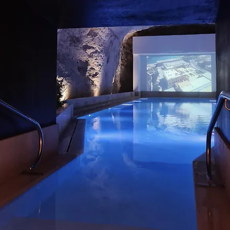 In Mercury With Pool Access